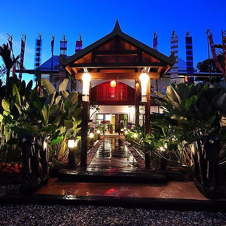 Risasinee Spa & Resort Nan Exterior photo