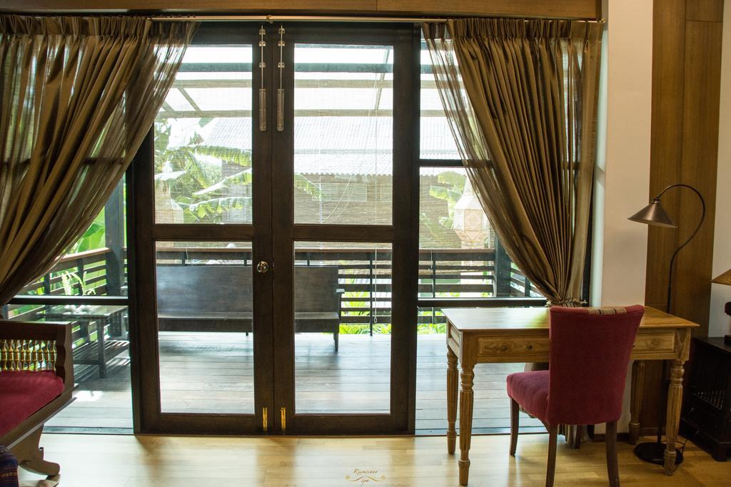 Risasinee Spa & Resort Nan Exterior photo