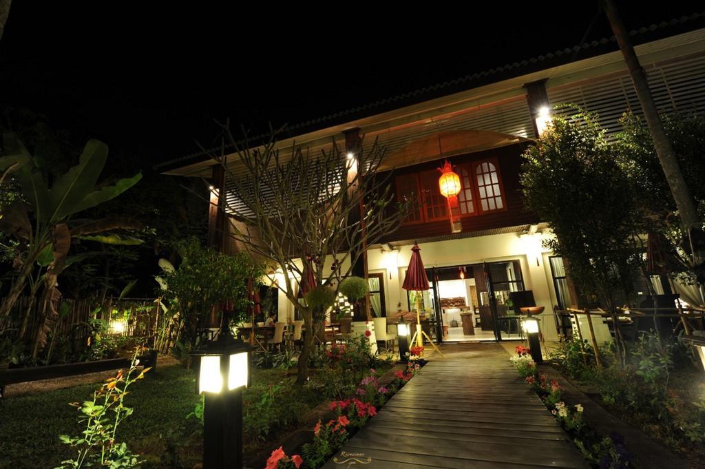 Risasinee Spa & Resort Nan Exterior photo