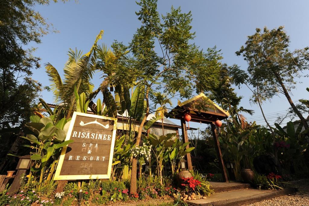 Risasinee Spa & Resort Nan Exterior photo